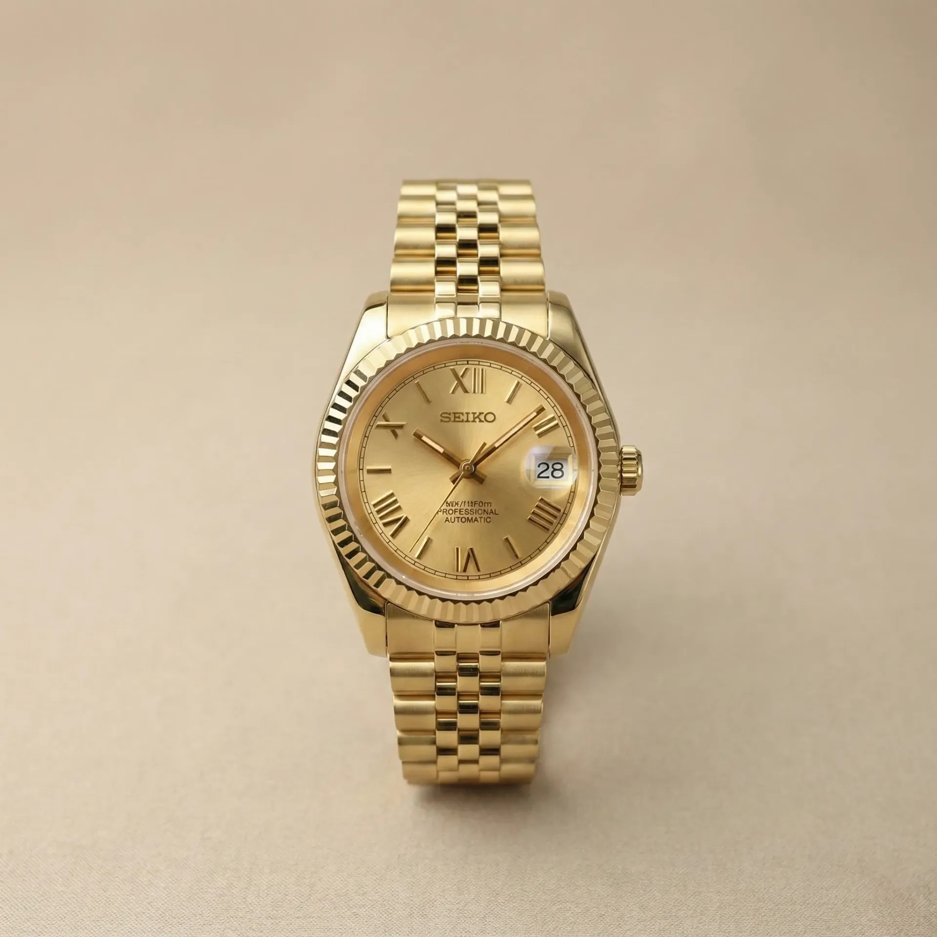 Seiko Mod Gold Datejust – Tırtıklı Bezel ve Jübile Kordon