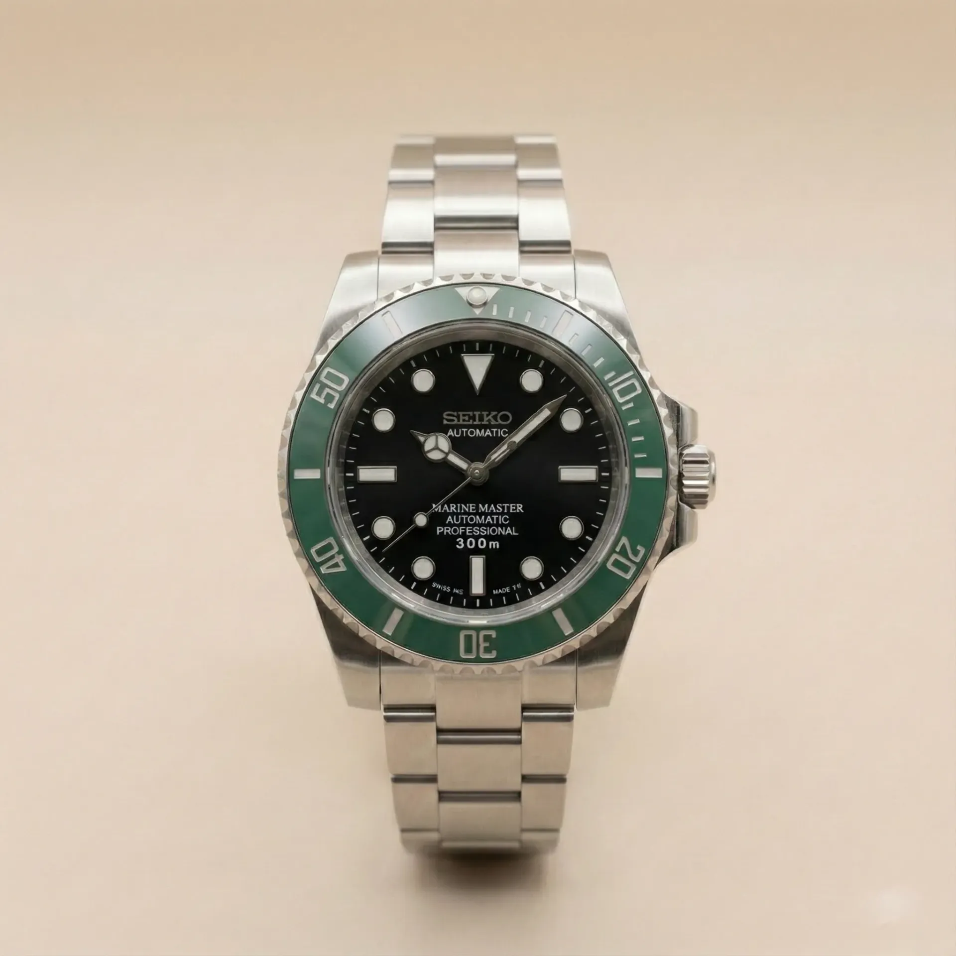 Seiko Mod Submariner – Siyah Kadran & Yeşil Seramik Bezel
