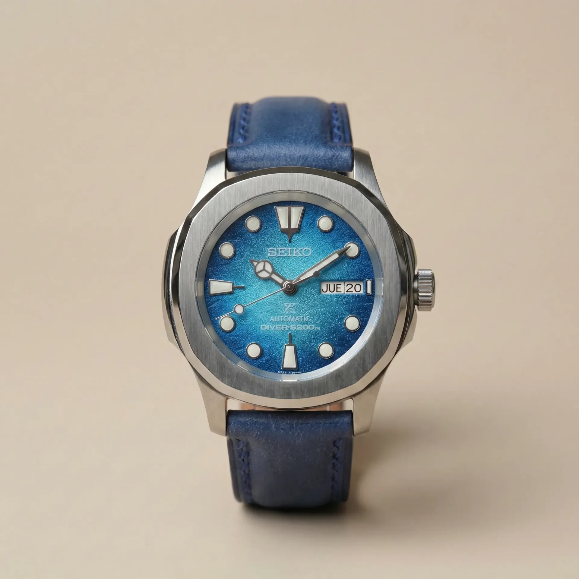 Seiko Mod Nautilus Style – Washi Kağıdı Dokusu ve Mavi Deri (NH36)